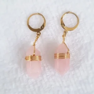 Boucles d&rsquo;oreilles pointe « Amour » Quartz Rose